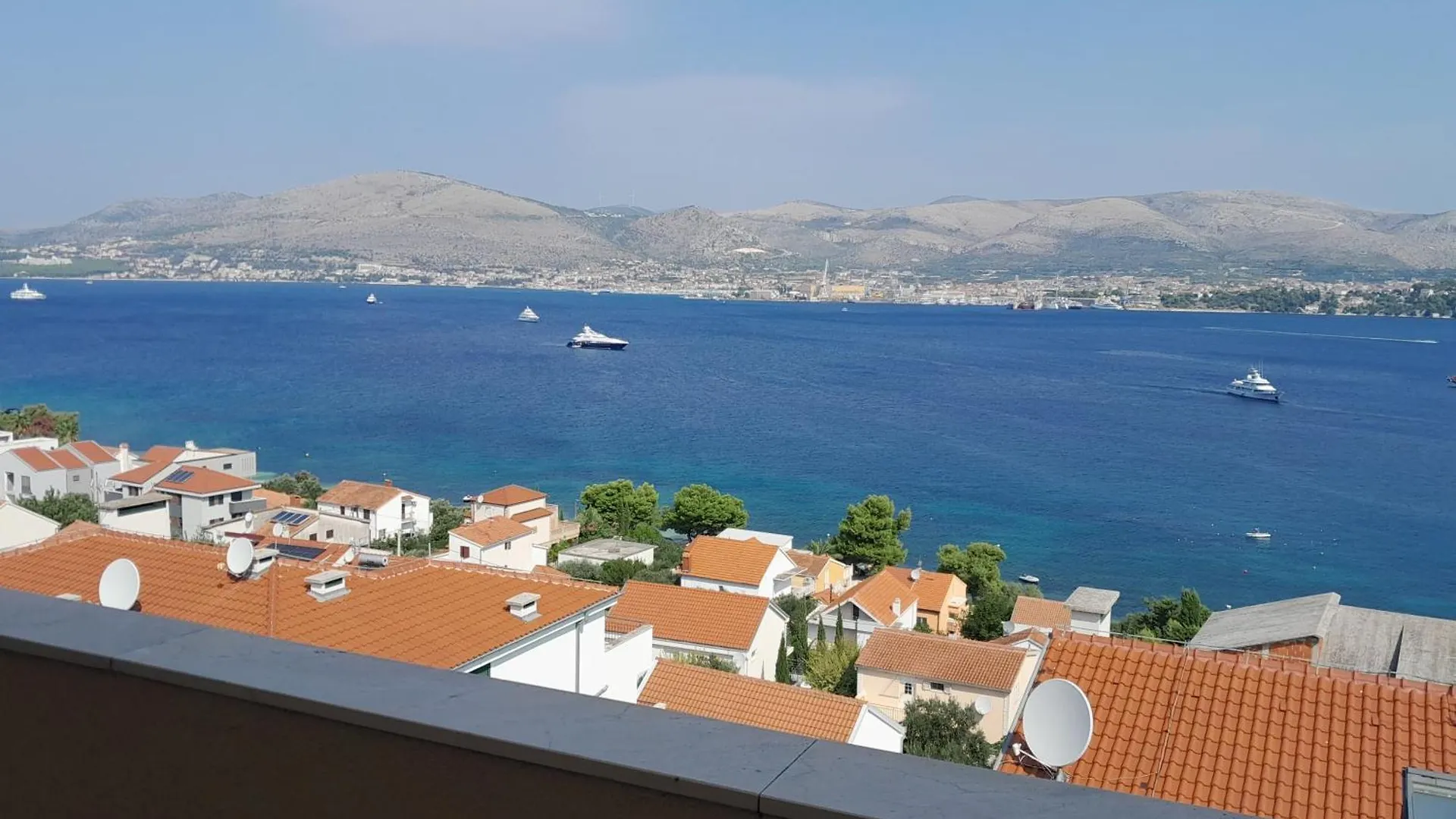 Apartment Kvesic Trogir Kroatien